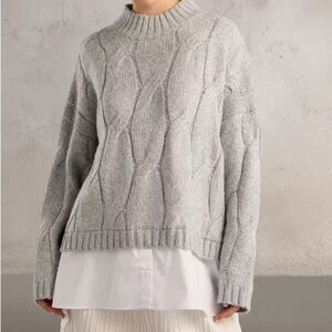 Gray Cable Knit Sweater with White Layered Hem Size XL Old Money Put-Together